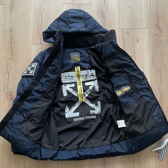 OFF-WHITE MEN'S PUFFER CASUAL JACKET MEDIUM SIZE - Picture 1 of 6